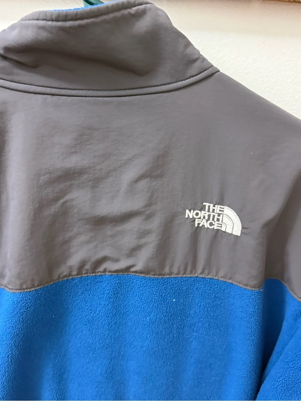 Vintage The North Face Blue & Gray Fleece Jacket